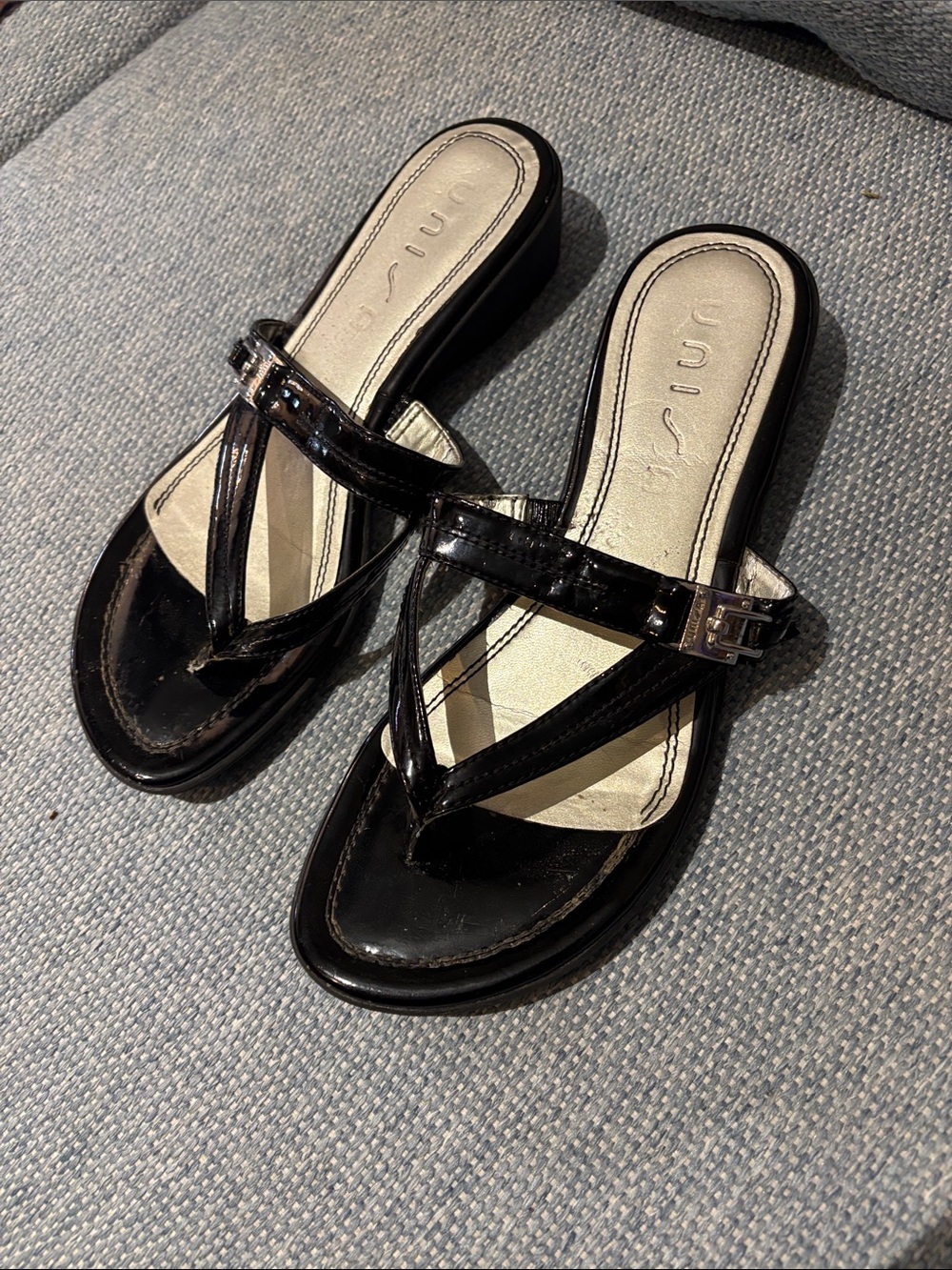 Unisa sandals! Size 9